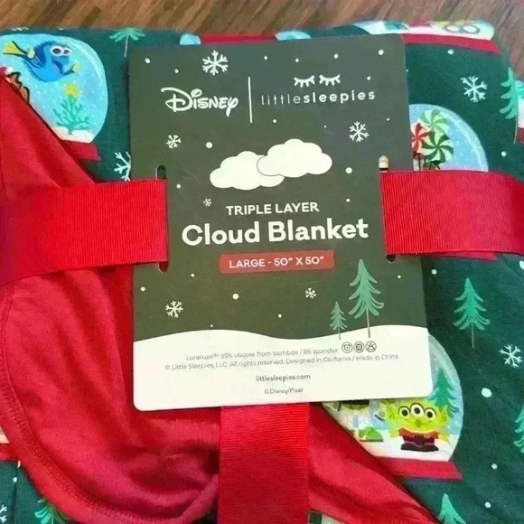 Little sleepies cloud blanket - Picture 3 of 3